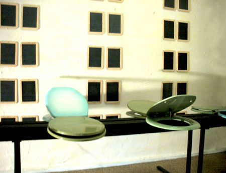 Kinetische und audio-visuelle Installation -Appetit- in der art-ambulance, Berlin