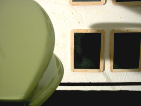 Kinetische und audio-visuelle Installation -Appetit- in der art-ambulance, Berlin