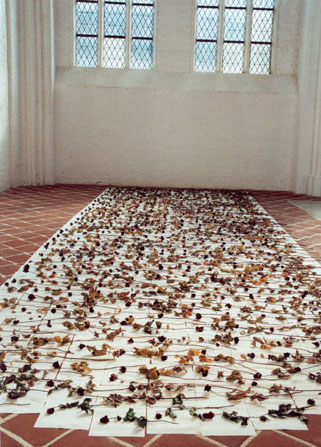 Installation -Geschichten- in der St. Petri Kirche, Lbeck 2000