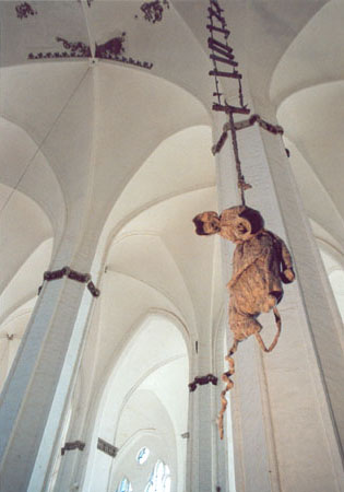 Kinetische und audio-visuelle Installation -3rd floor oder das Knigspaar besucht die Vorstadt nach der Krnung-