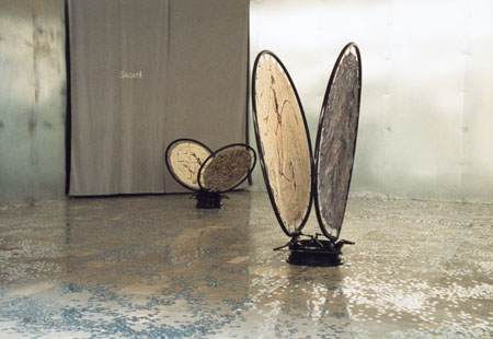 Kinetische Installation -Neptuns Juwelier- in der Manege, St. Petersburg