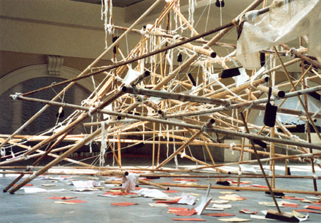 Audio-visuelle Installation -Paradies-, St. Petersburg 1999