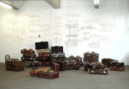 Installation -Breakfast- Haus Schwarzenberg, Berlin 1999