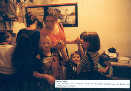 Installation -Second Hand- in der Manege, St. Petersburg 1999