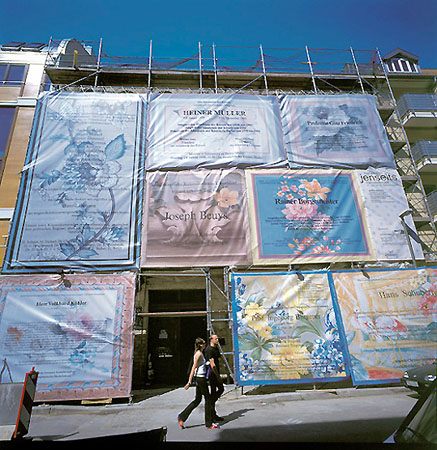 Fertiggestellte Fassade Auguststr. 61 in Berlin-Mitte