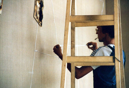 Aufbau der Installation Breakfast in der Manege, St. Petersburg 1999