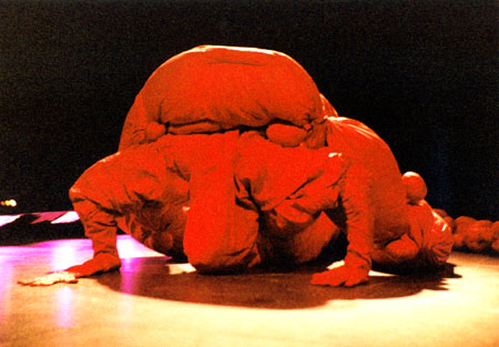 Choreografisches Objekttheater Hunger