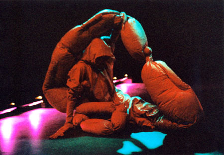 Choreografisches Objekttheater Hunger