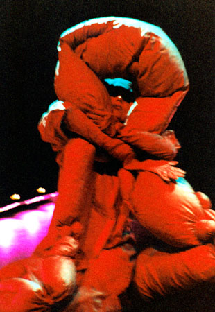 Choreografisches Objekttheater Hunger