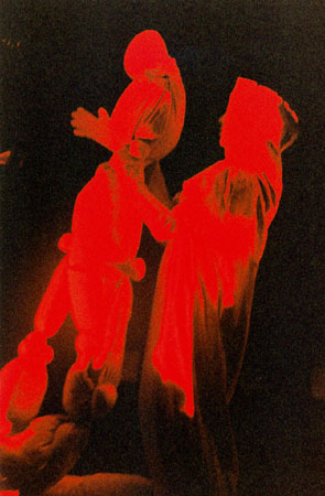 Choreografisches Objekttheater Hunger