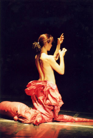 Choreografisches Objekttheater Hunger